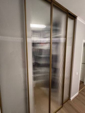Перегородка Loft eco Цвет золото, Стекло Moru прозрачное